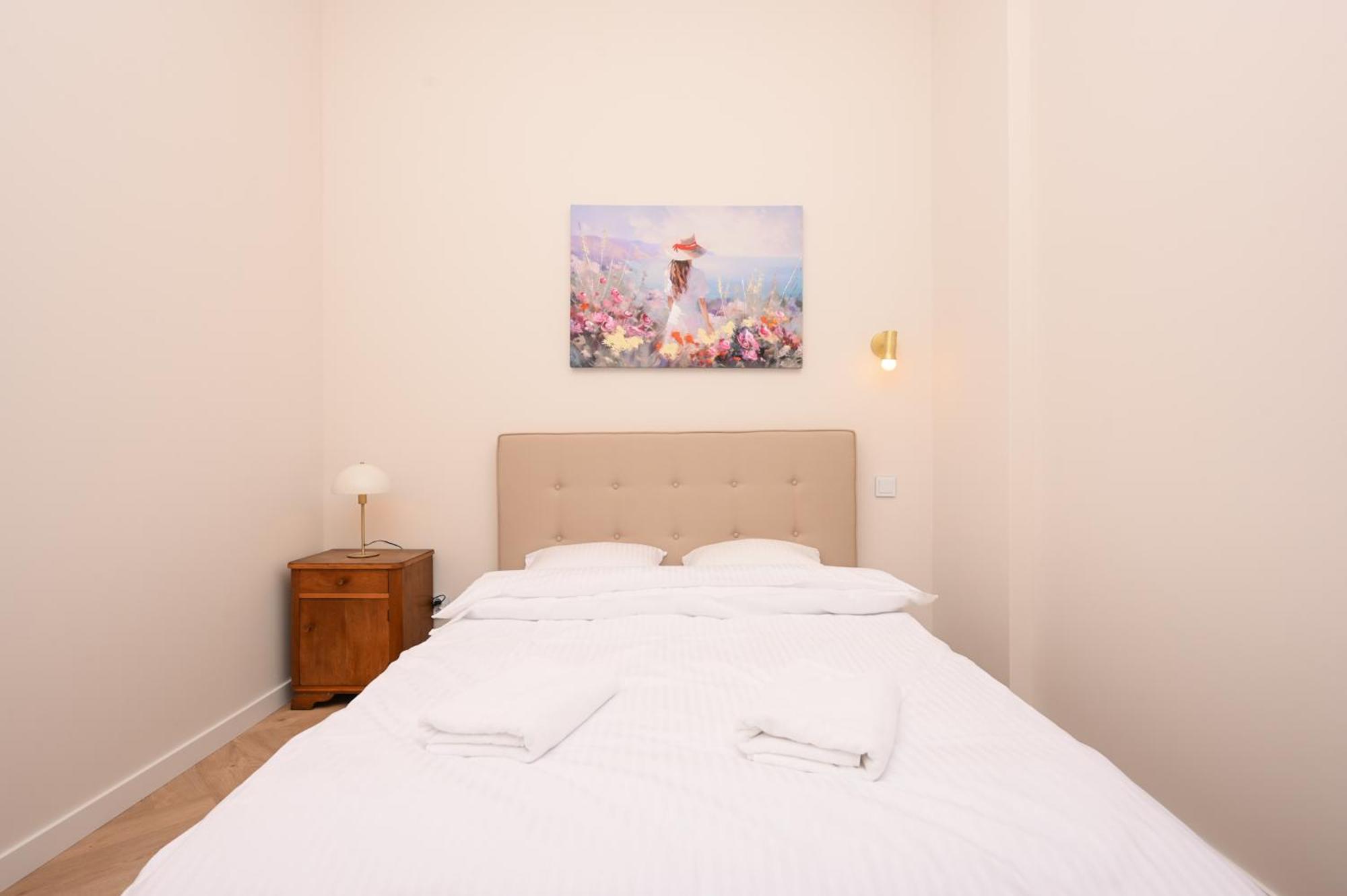 Rentplanet - Studio Plac Matejki Krakow Ngoại thất bức ảnh