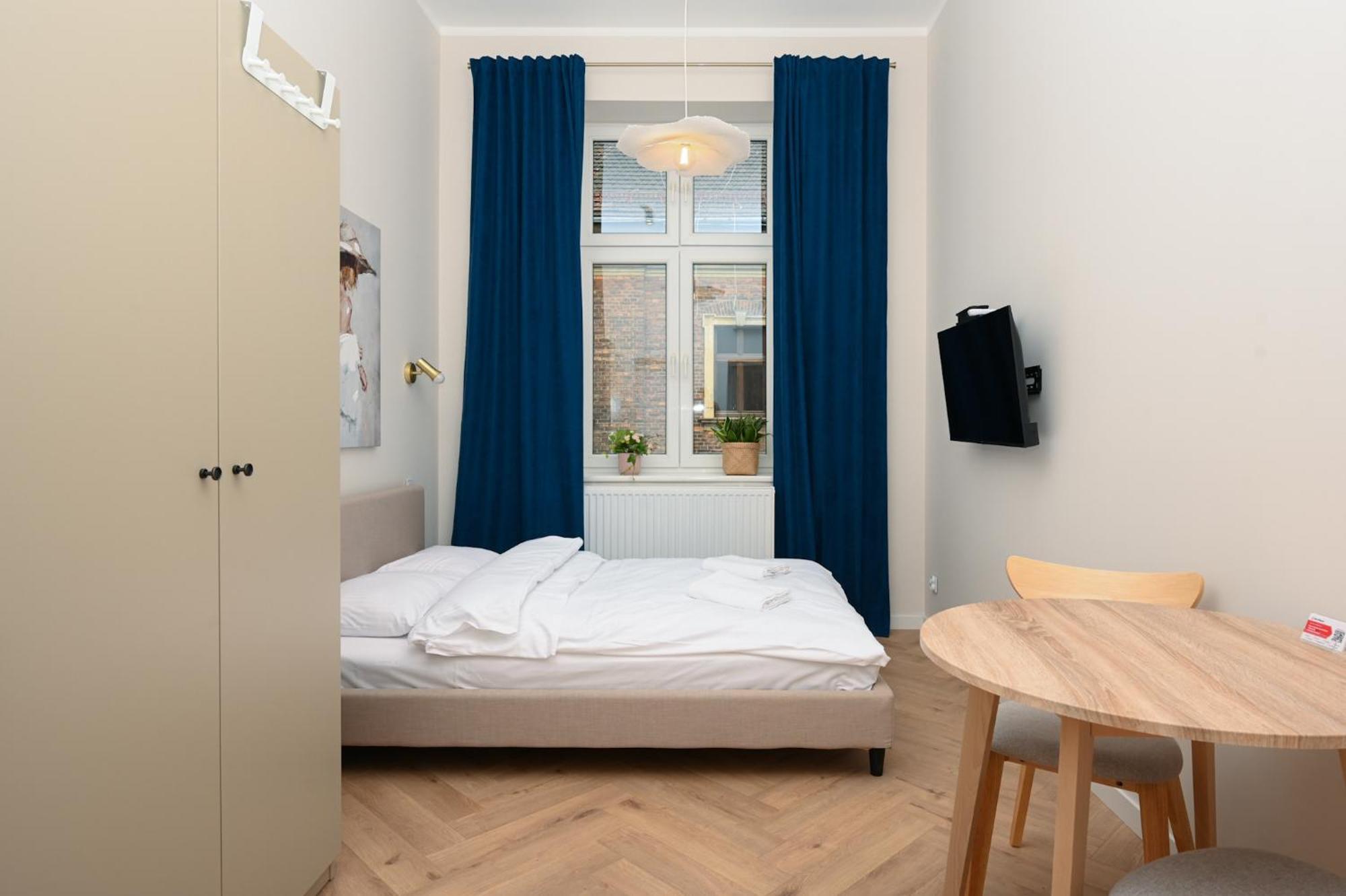 Rentplanet - Studio Plac Matejki Krakow Ngoại thất bức ảnh